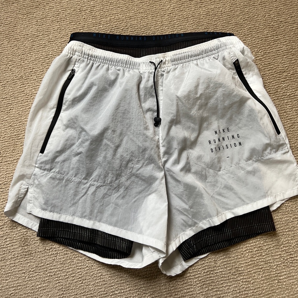 Nike Run Division Men&s 3-in-1 Running Shorts